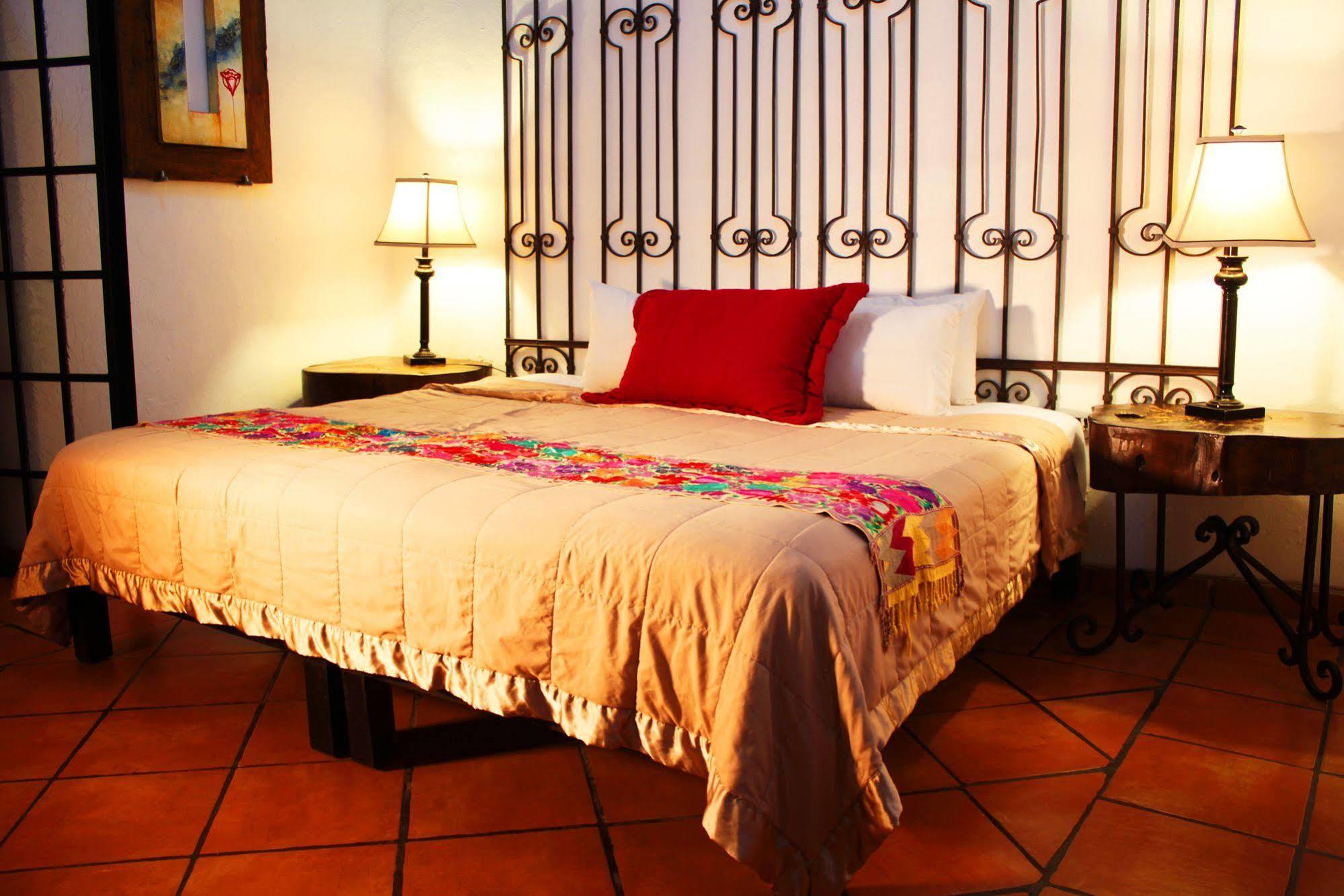 Hotel Casa Armonia Tlaquepaque المظهر الخارجي الصورة