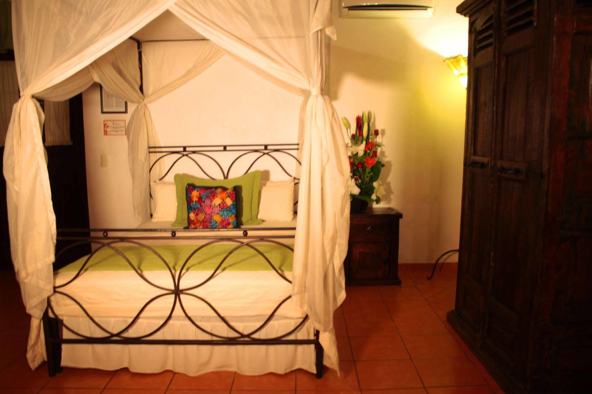 Hotel Casa Armonia Tlaquepaque المظهر الخارجي الصورة
