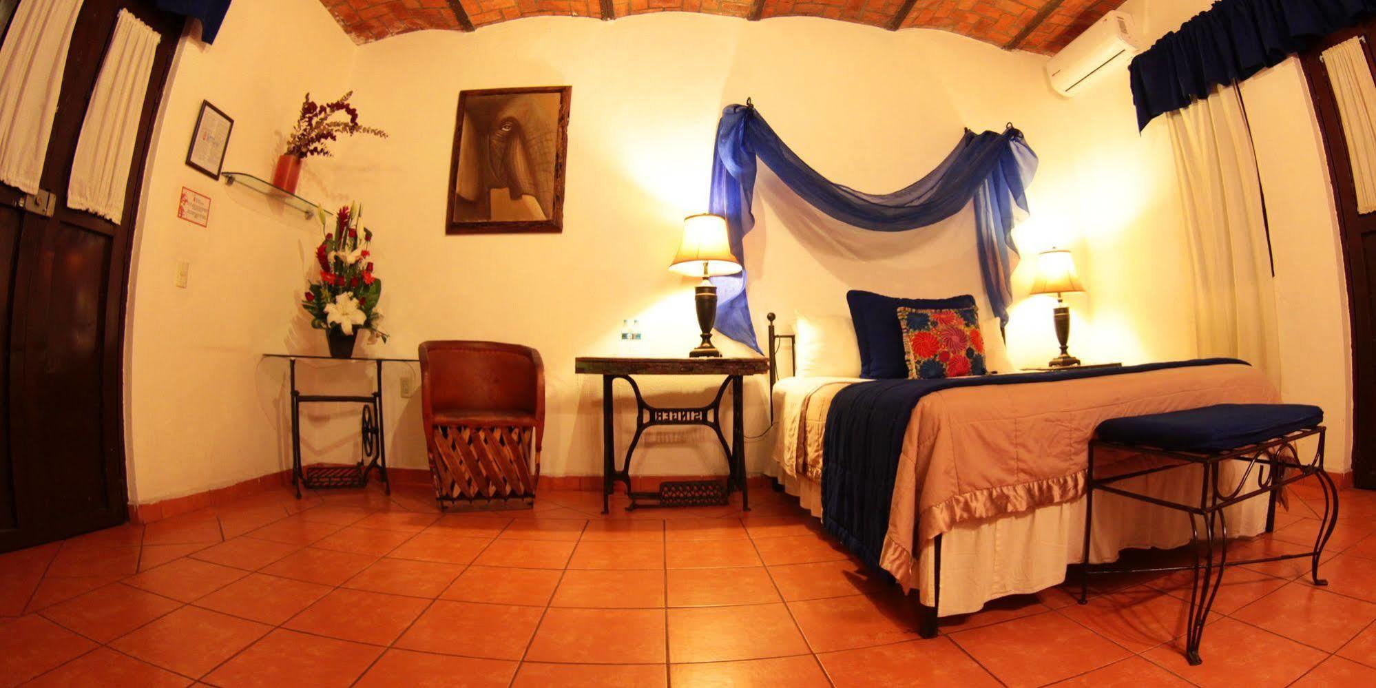 Hotel Casa Armonia Tlaquepaque المظهر الخارجي الصورة